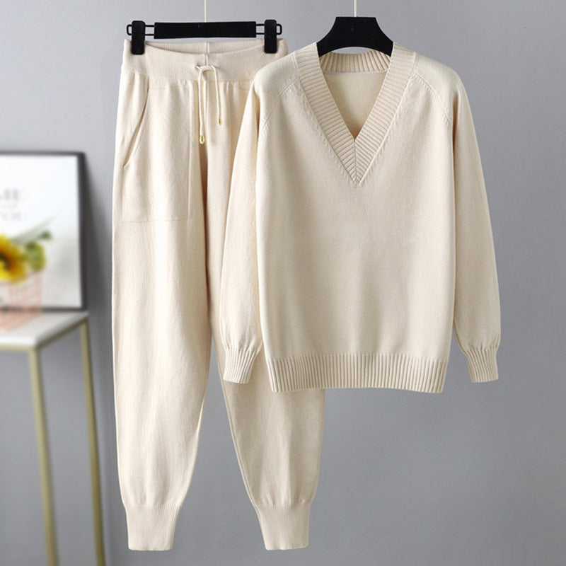 Women's Knitted Lounge Set - Soft Fabric - V-Neck Sweater & Drawstring Trousers