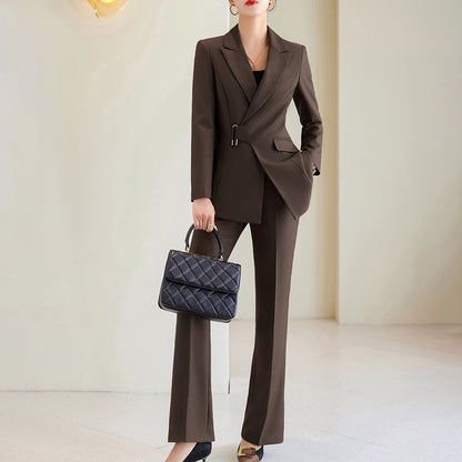 Womens simple everyday wear blazer with long sleeves and pantsuit