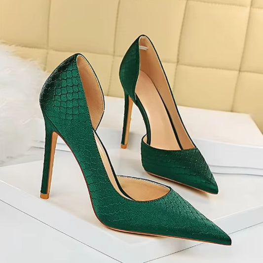 Women’s Stiletto Heels – Pointed Toe – Textured Luxury Finish – Sleek Slip-On Fit