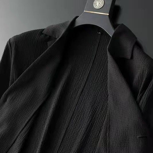 Men’s Casual Suit – Tailored Fit Blazer & Jogger Trousers – Textured Fabric – 3-Button Closure