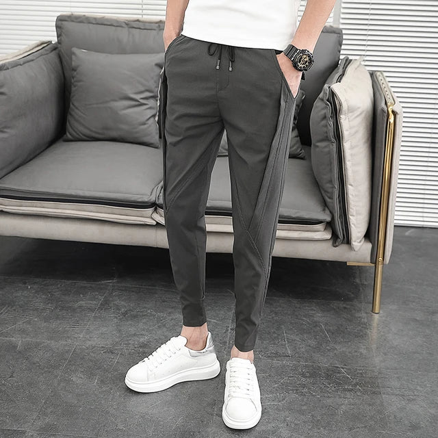 Men's Jogger Trousers - Elastic Waist - Tapered Fit - Casual Wear with Pockets