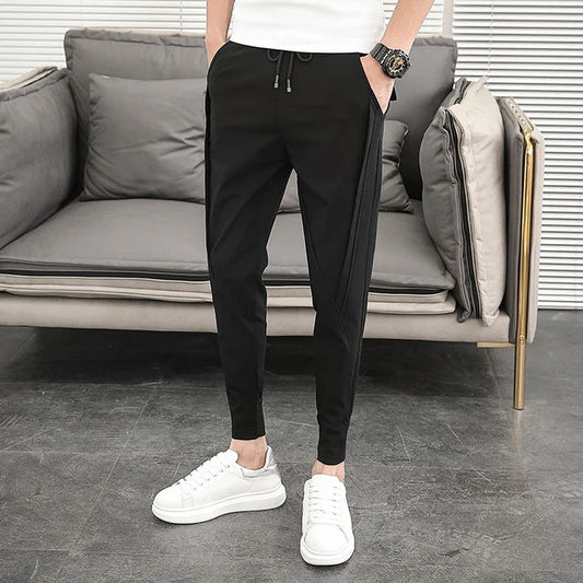 Men's Jogger Trousers - Elastic Waist - Tapered Fit - Casual Wear with Pockets