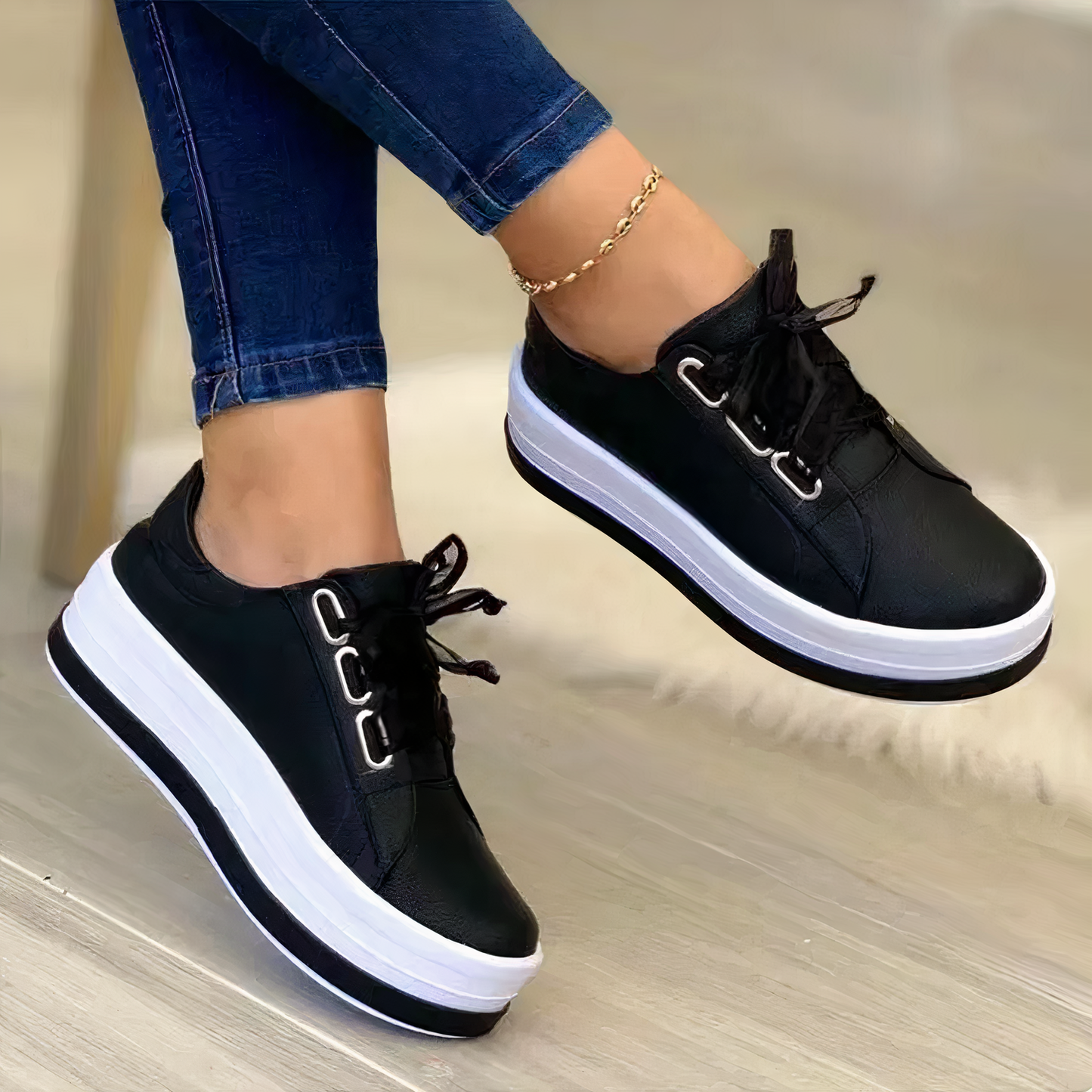 Women's beautiful retro sneakers