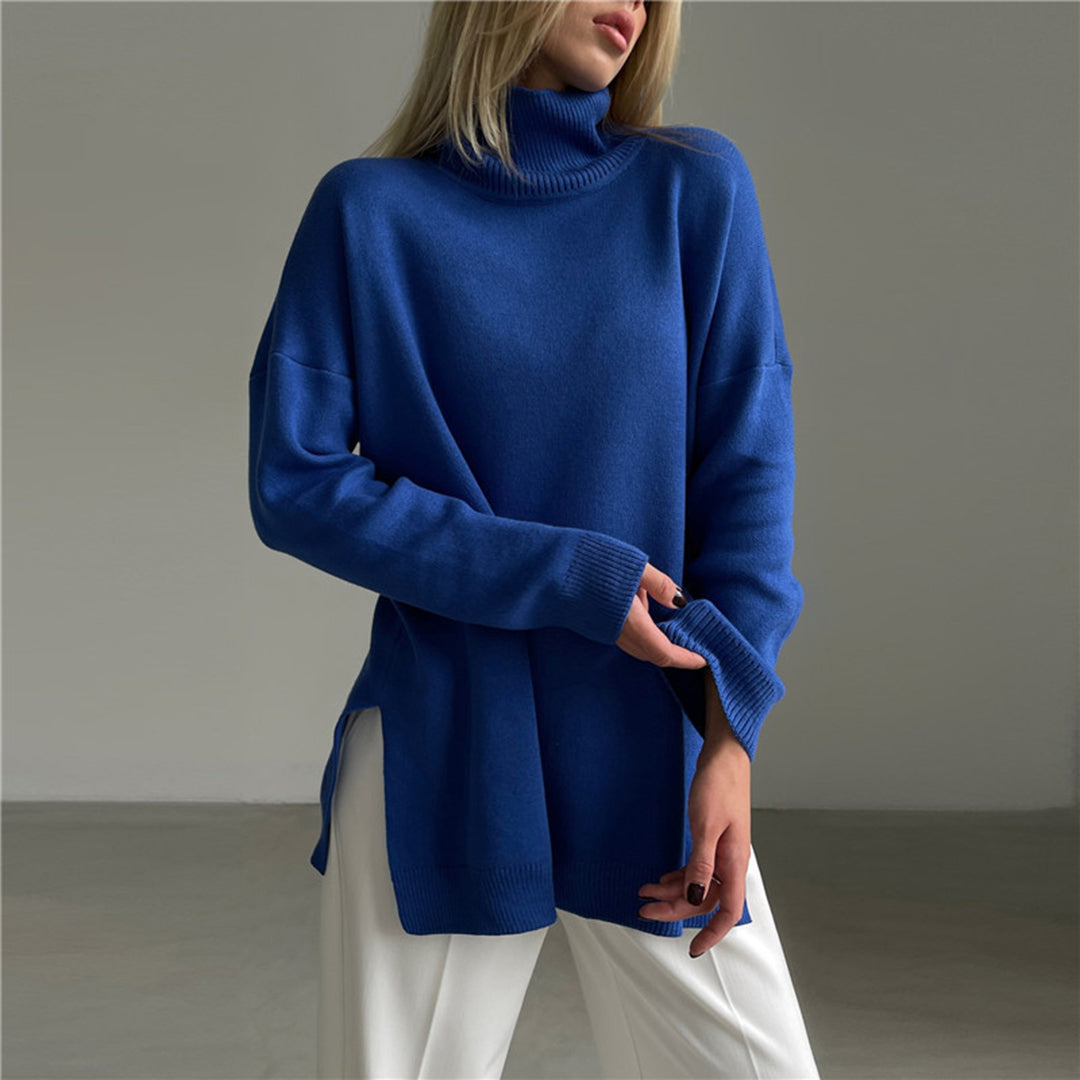 Women's high-neck sweater with long sleeves