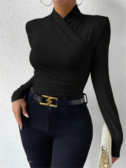 Women's pleated shirt with elegant long sleeve