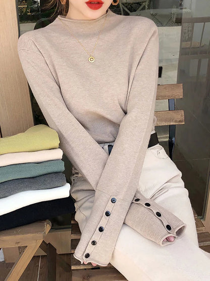 Women's knitted turtleneck sweater