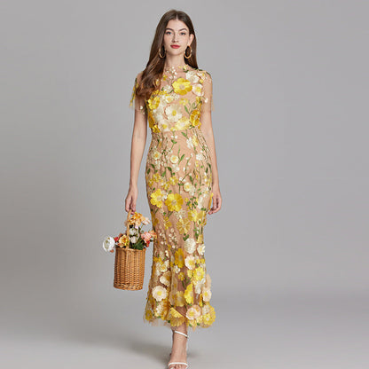 Women’s Maxi Dress – Fitted Silhouette – Sheer Mesh – Floral Embroidered Detail