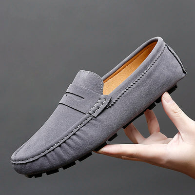 Men’s Slip-On Shoes – Lightweight Moccasin Style – Cushioned Lining – Outdoor Casual Wear