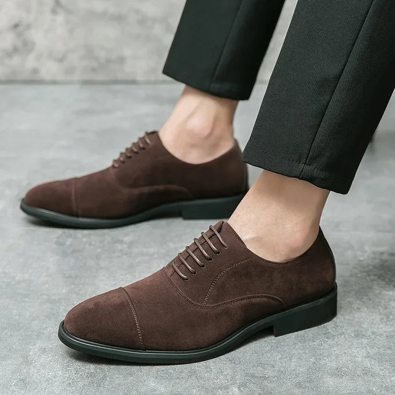 Men’s Casual Pointed Toe Shoes – Lace-Up – Streamlined Fit – Smart Style