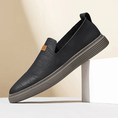 Men’s Leather Moccasins – Slip-On Design – Cushioned Sole – Casual Everyday Fit