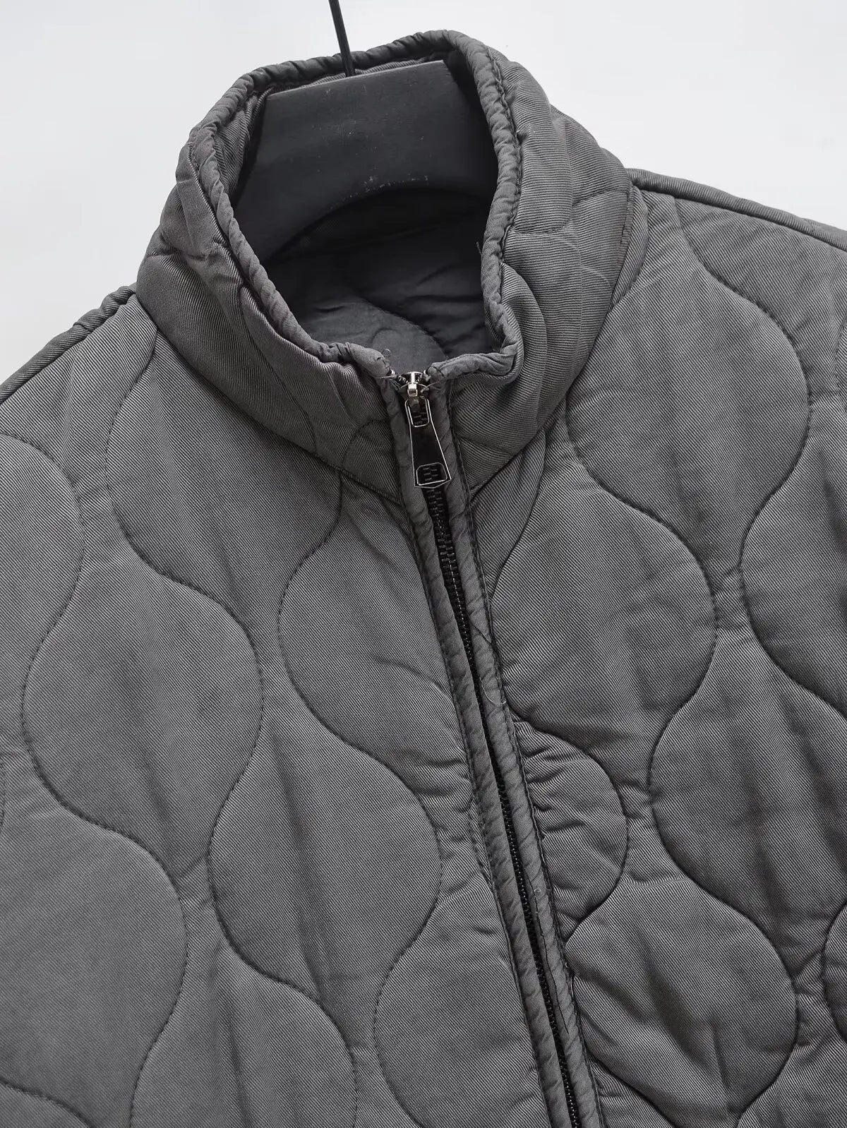 Women’s padded zip-up jacket