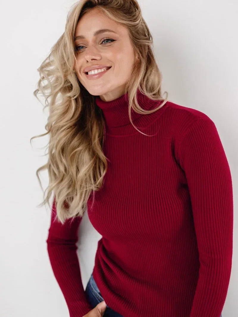 Women's ribbed turtleneck sweater