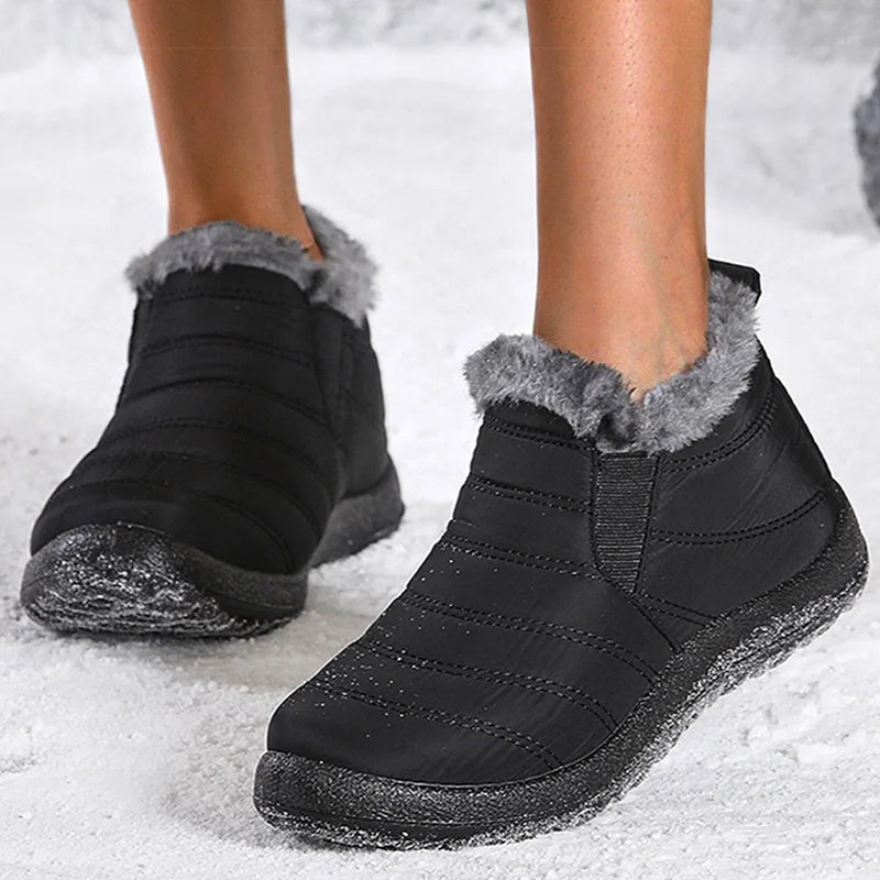 Women’s Ankle Boots – Fur Lined – Slip-On – Water Resistant – Supportive Sole
