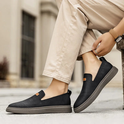 Men’s Leather Moccasins – Slip-On Design – Cushioned Sole – Casual Everyday Fit