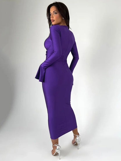 Women's Evening Dress - Bodycon Fit - V-Neck - Flared Long Sleeves - Cut-Out Waist