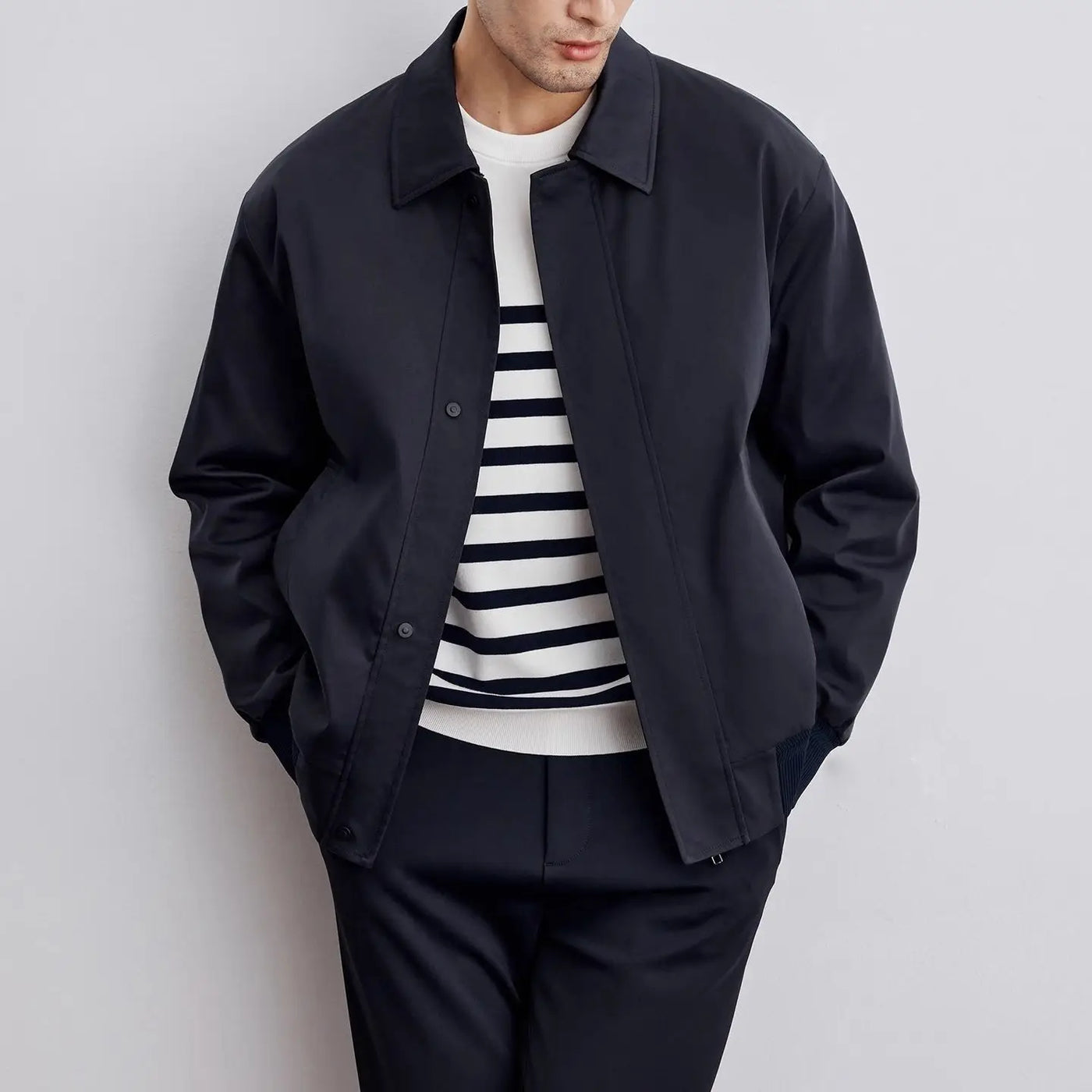 Men’s Jacket – Relaxed Fit – Classic Collar – Button Front – Ribbed Cuffs – Side Pockets