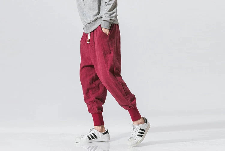 Men's loose-fit streetwear pants with elastic waistband