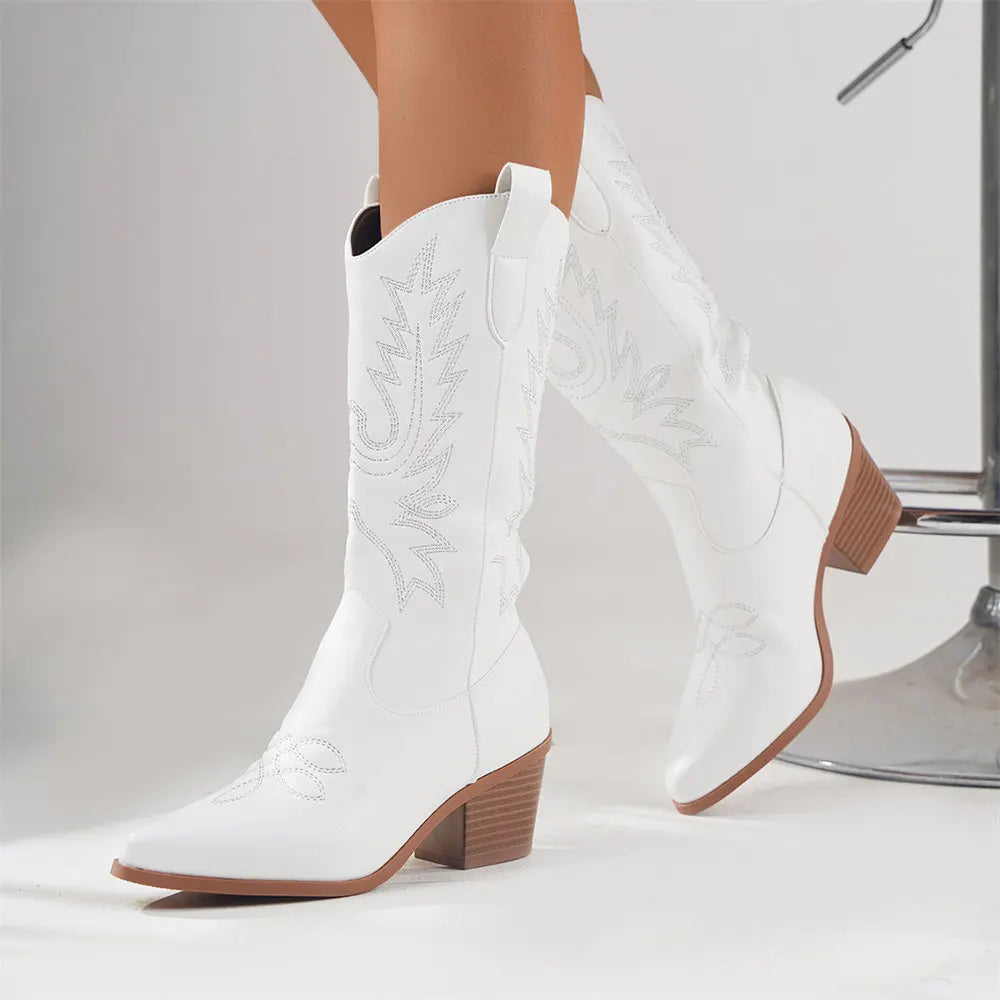 Stylish vintage block heeled boots for women