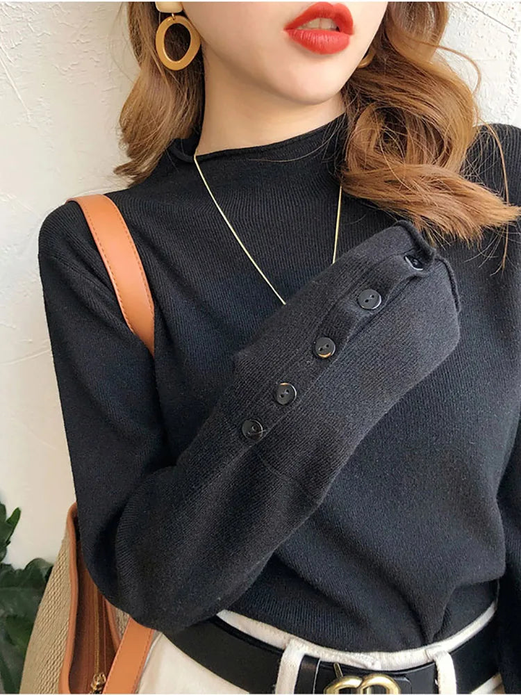 Women's knitted turtleneck sweater