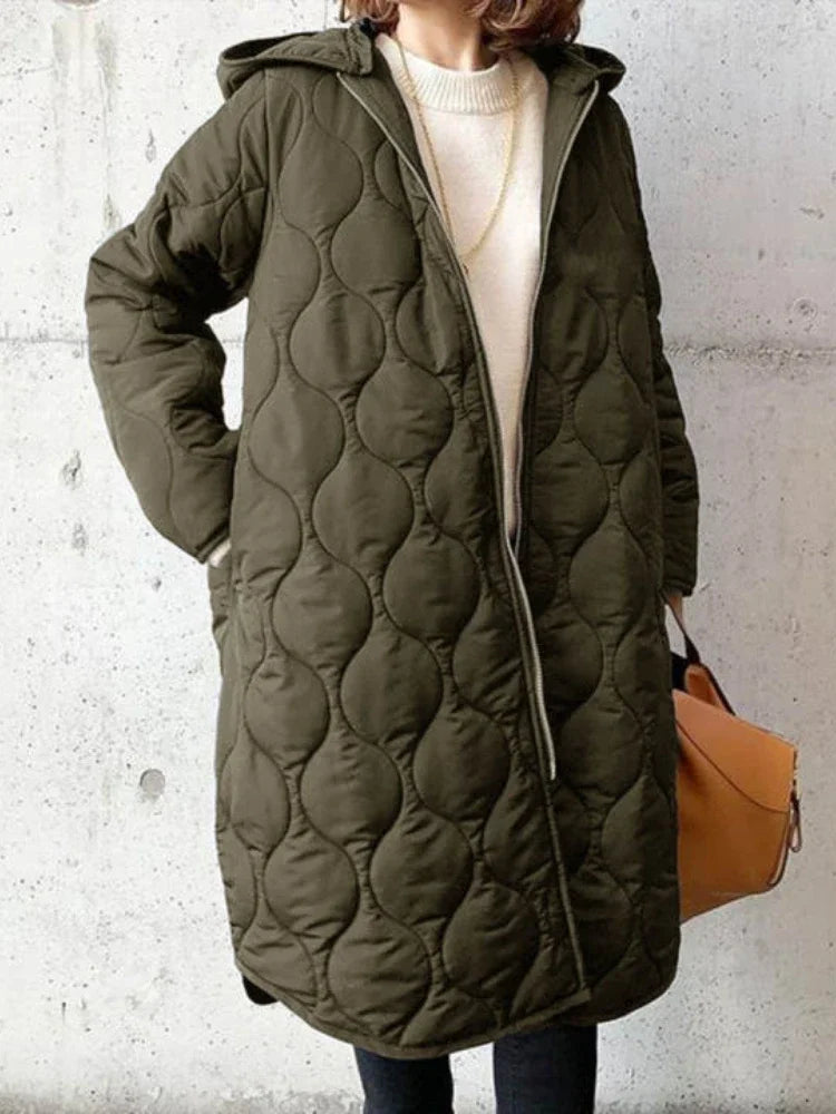 Stylish women’s padded outdoor coat