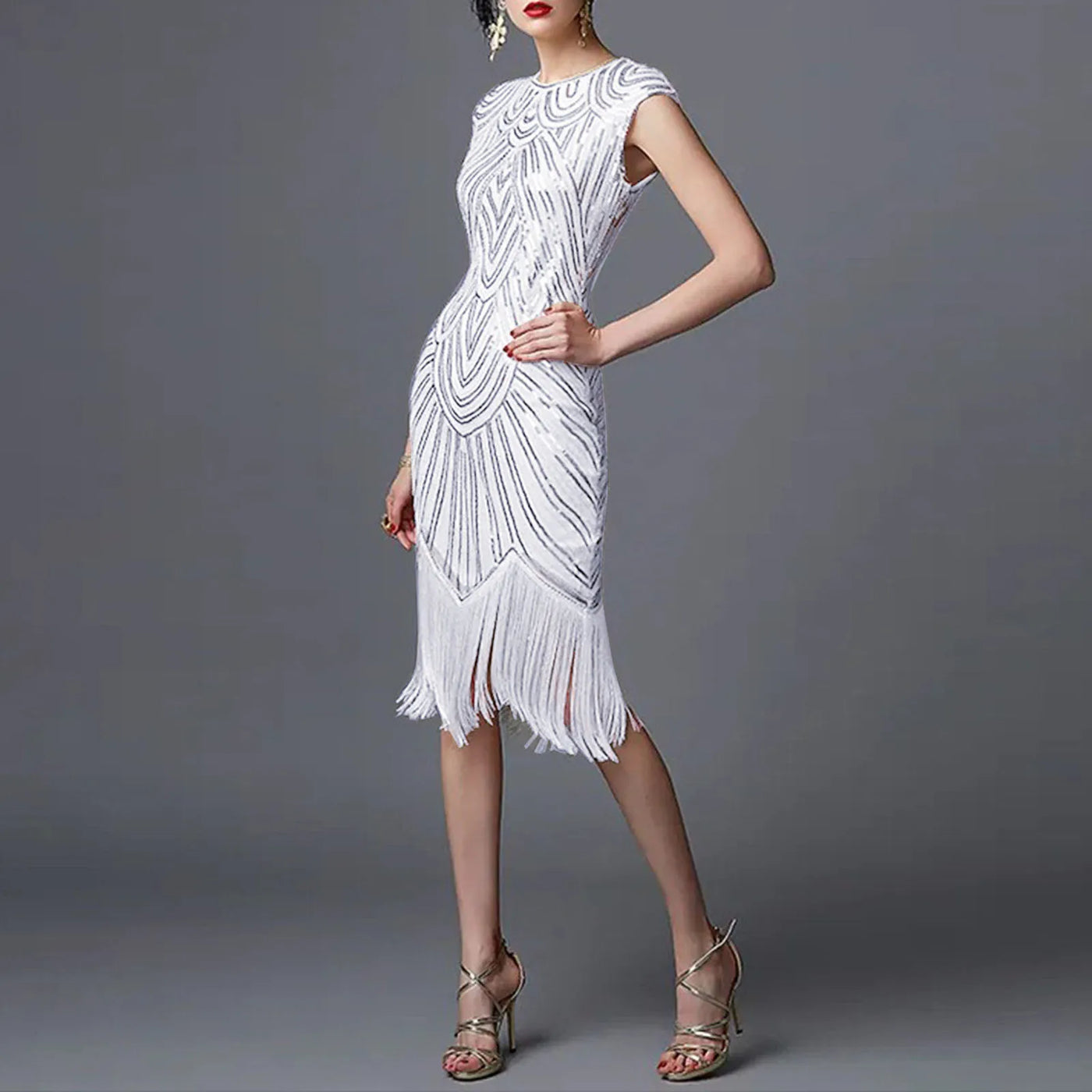 Women's Flapper Dress - 1920s Vintage Style - Beaded Fringe - Sleeveless Elegant Party Wear