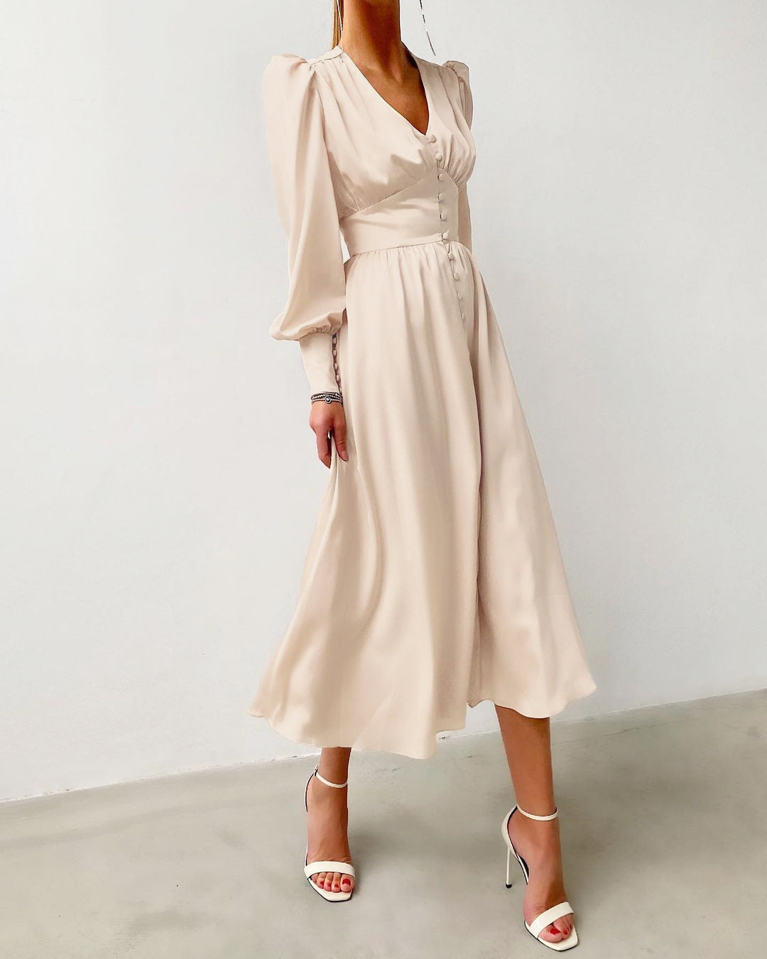 Women's Midi Dress - Satin Finish - V-Neck - Puff Sleeve - Button Front Elegant Fit