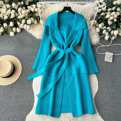 Women's loose knit coat with lapel collar