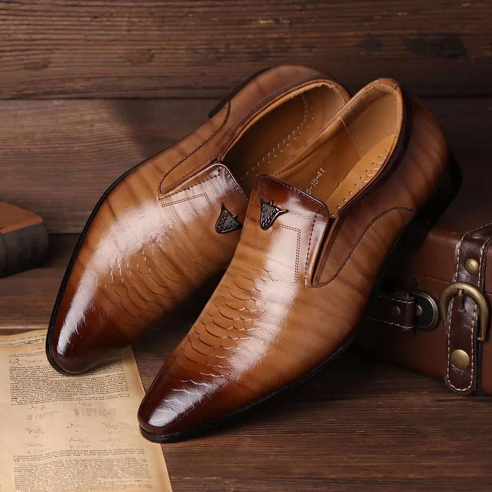 Men’s Loafers – Faux Leather – Slim Fit – Embossed Retro Design – Slip-On Formal Shoes