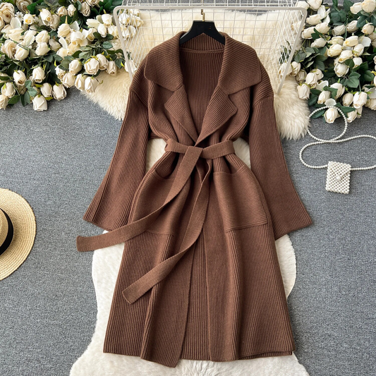 Women's loose knit coat with lapel collar