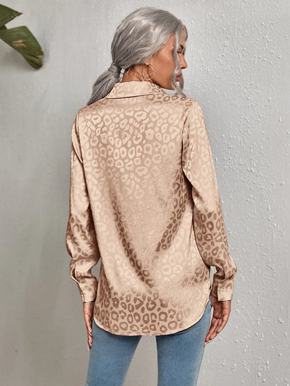 Women's leopard print jacquard blouse