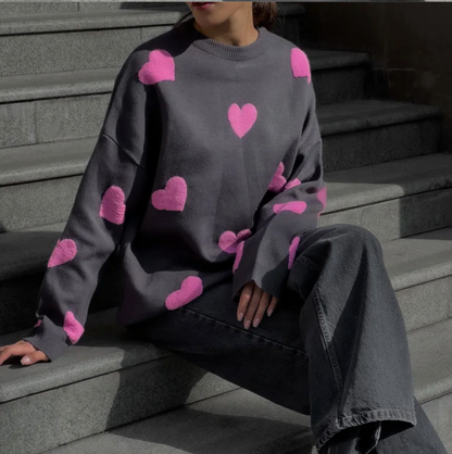 Women's loose fit sweater heart print