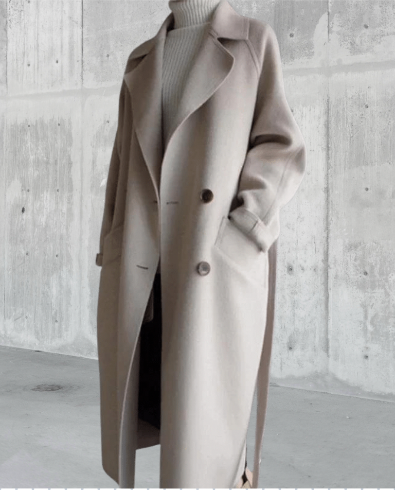 Women's oversized women's coat with belt and narrow collar