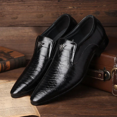 Men’s Loafers – Faux Leather – Slim Fit – Embossed Retro Design – Slip-On Formal Shoes