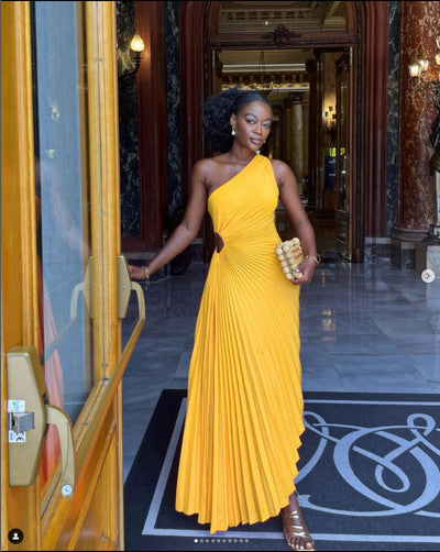 Women's Evening Gown - One-Shoulder - Pleated Texture - Floor-Length Elegant Fit