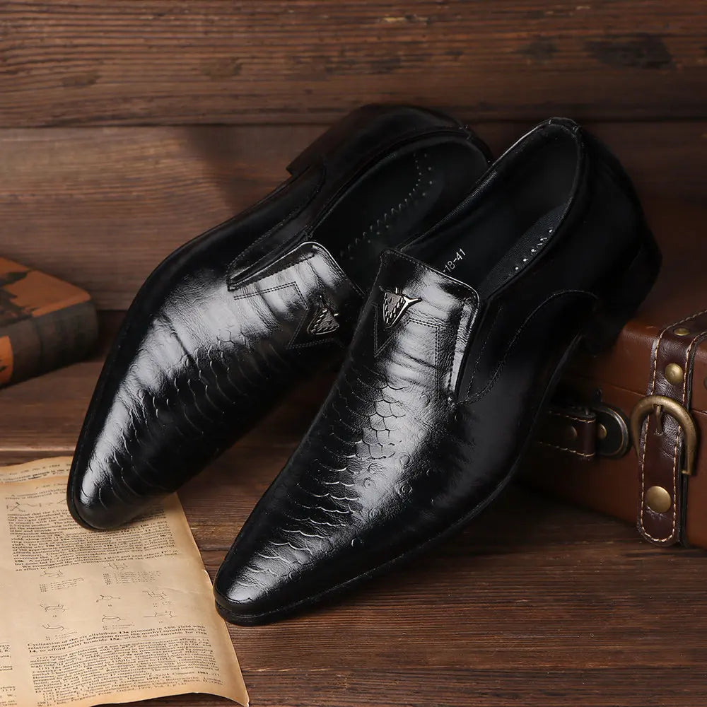 Men’s Loafers – Faux Leather – Slim Fit – Embossed Retro Design – Slip-On Formal Shoes