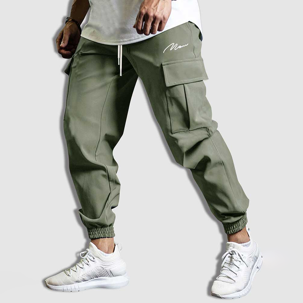 Men's joggers with drawstring and cargo pockets