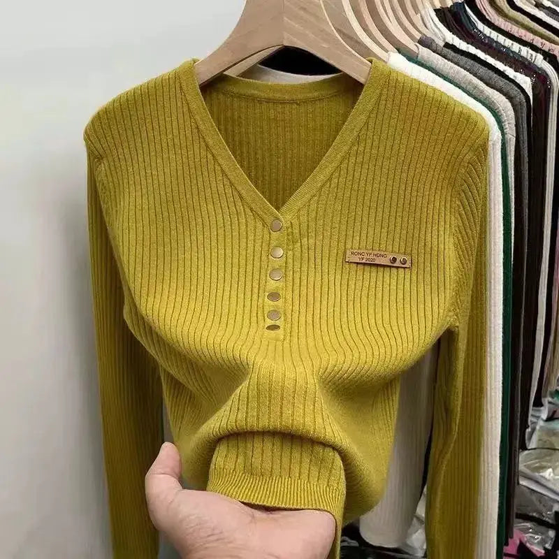 Women's V-neck warm sweater with and button details