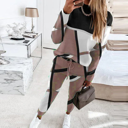 Women's Two-Piece Sweatsuit - Relaxed Fit Knit Set - Geometric Pattern - Drawstring Waist