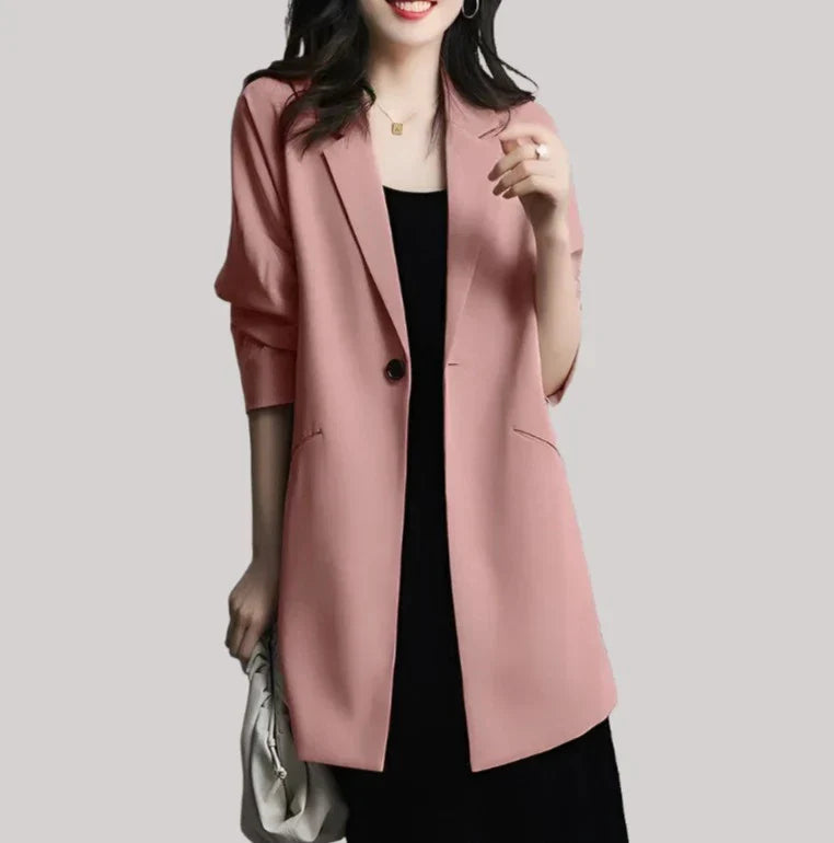 Women vintage blazer with long sleeves