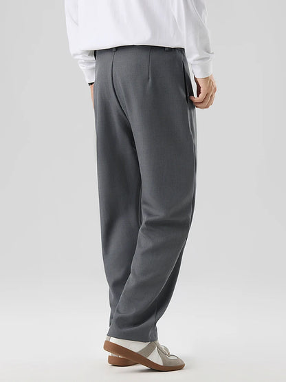 Men's wide leg pleated trousers