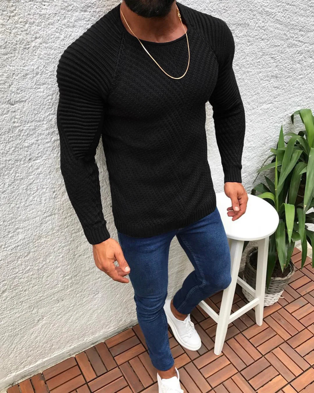 Men’s slim fit crew neck sweater