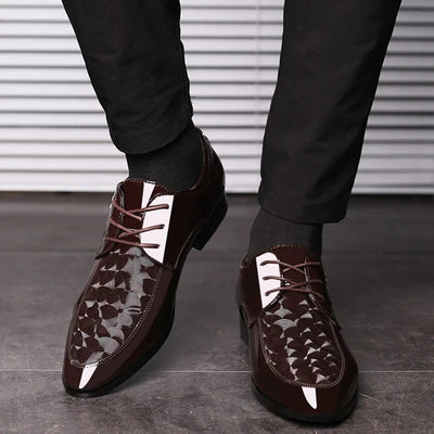 Men's Lace-Up Shoes – Glossy Synthetic – Embossed Detailing – Casual Outdoor Wear