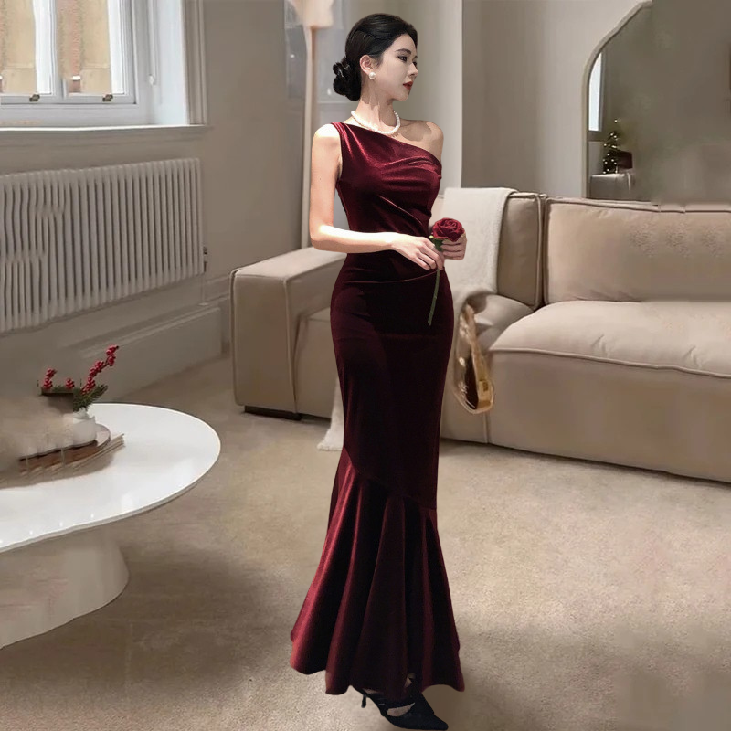 Women's Evening Gown - Velvet - Mermaid Silhouette - Formal Wear