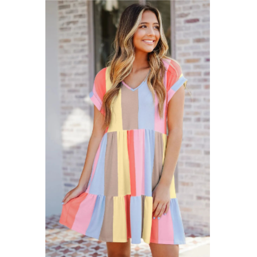 Women's Knee-Length Dress - Relaxed Fit - V-Neck - Short Rolled Sleeves - Tiered Design