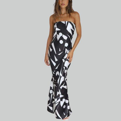 Women's Strapless Maxi Dress - Geometric Pattern - Elegant Fitted Silhouette