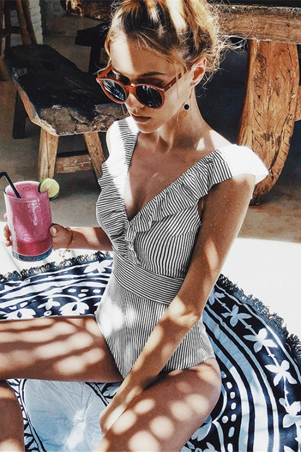 Women’s One-Piece Swimsuit – Ruffle Neckline – Vertical Stripe – Breathable Blend