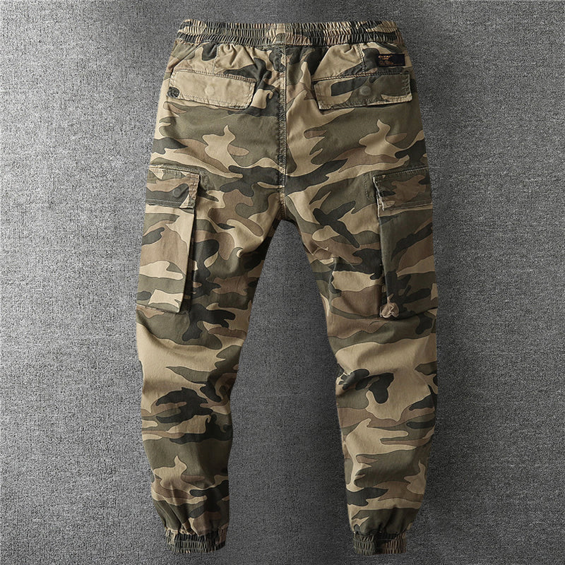 Men's camouflage cargo pants