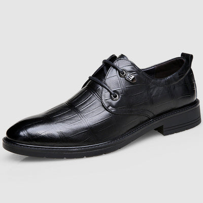 Men's embossed lace up shoes with flat sole