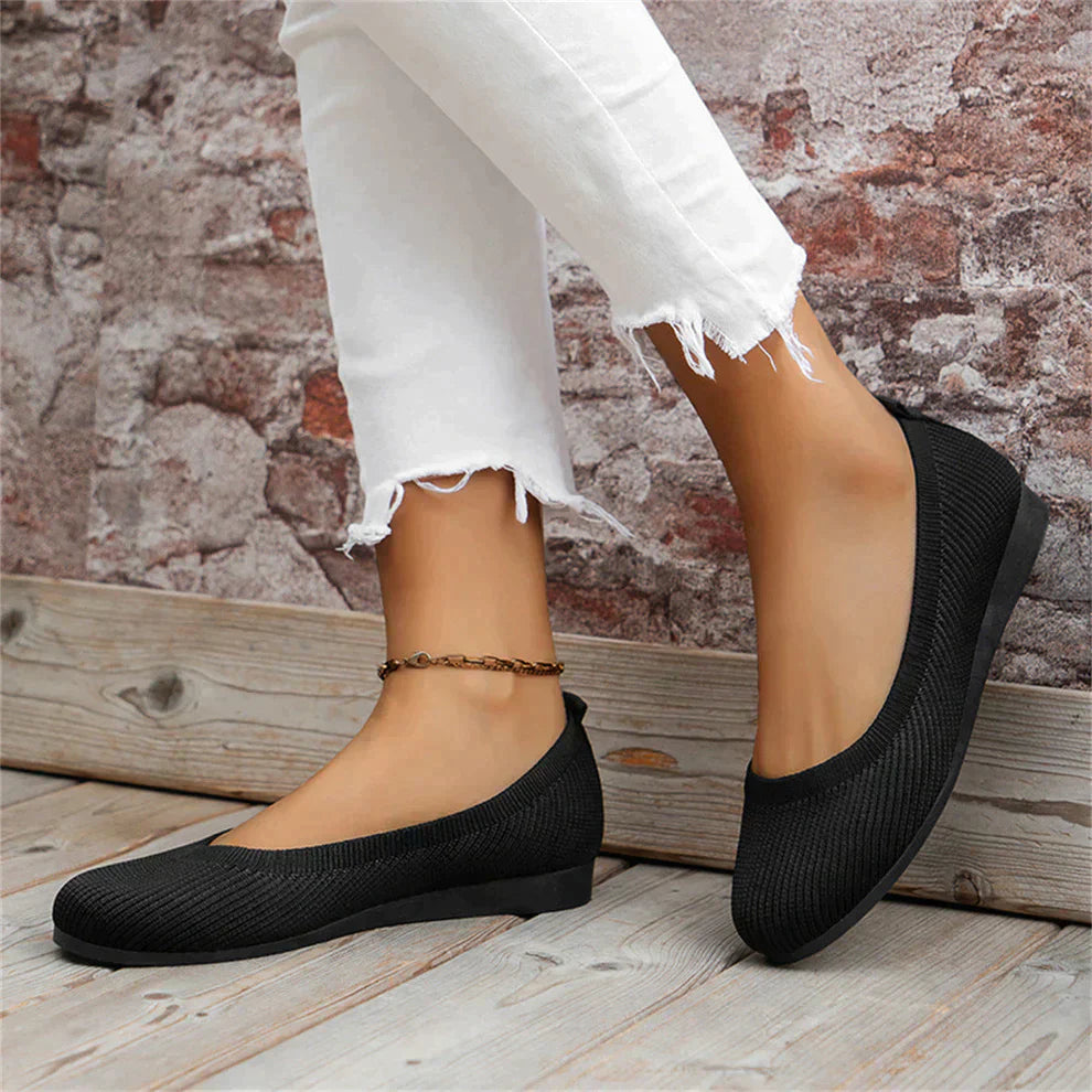 Women’s Slip-On Shoes – Breathable Knit – Orthopedic Support – Lightweight Casual Fit