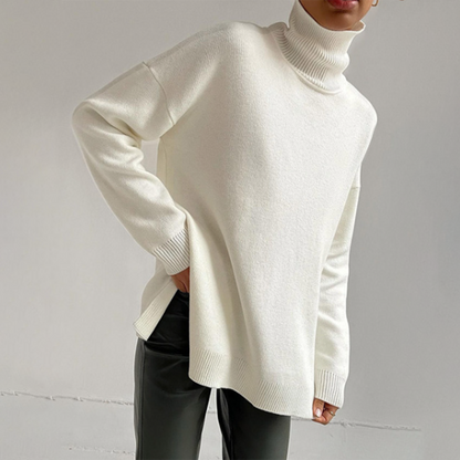 Women's high-neck sweater with long sleeves